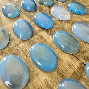 Agate Oval Cabochon - Blue - 25x18mm
